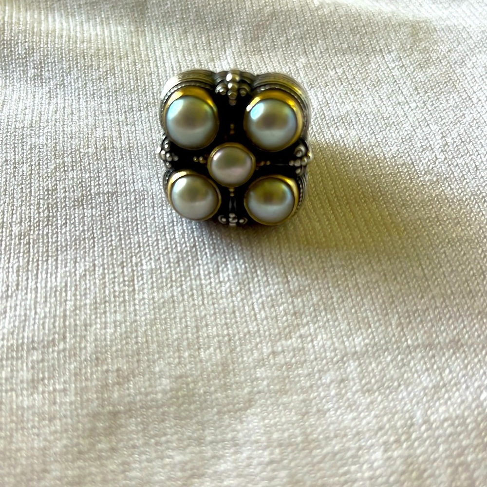 Konstantino cocktail ring
